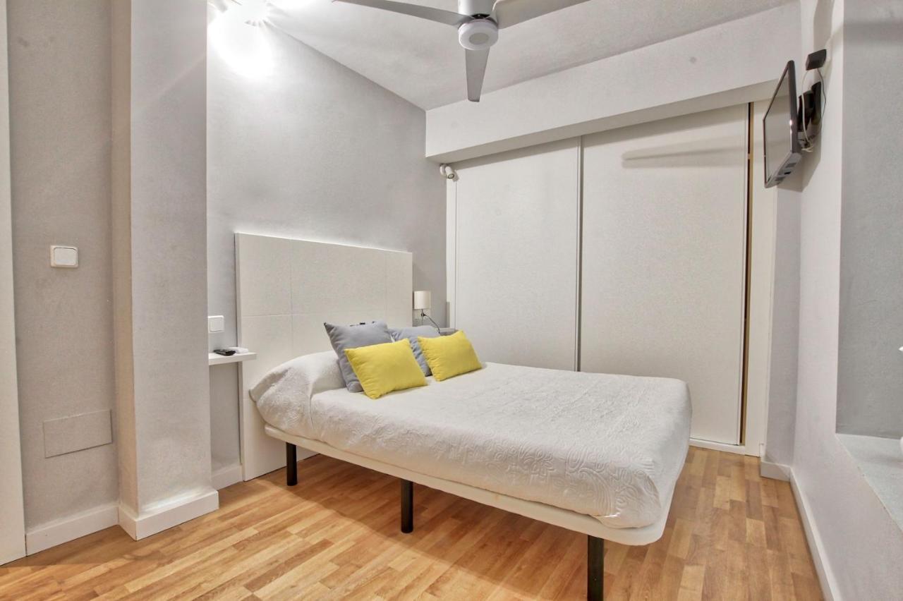 Lujoso Apartamento Centro Ciudad, Parking Privado Gratuito ムルシア エクステリア 写真
