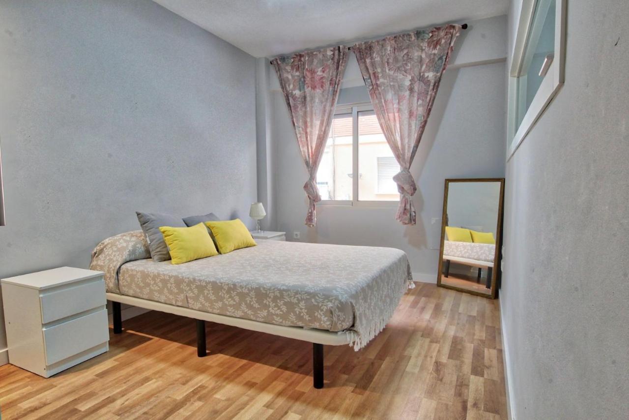 Lujoso Apartamento Centro Ciudad, Parking Privado Gratuito ムルシア エクステリア 写真