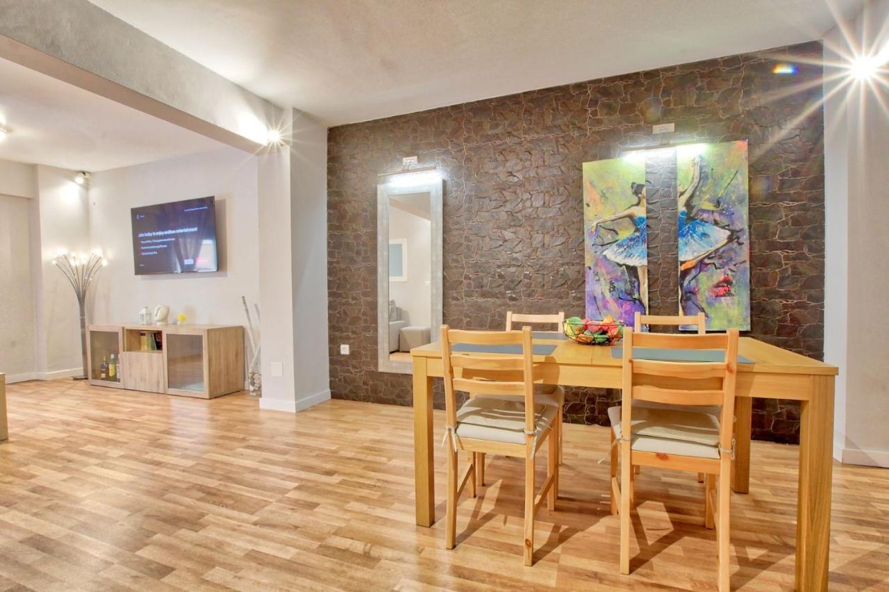 Lujoso Apartamento Centro Ciudad, Parking Privado Gratuito ムルシア エクステリア 写真