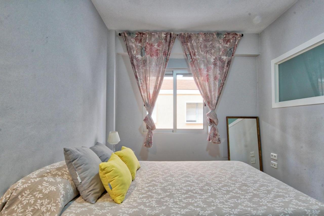Lujoso Apartamento Centro Ciudad, Parking Privado Gratuito ムルシア エクステリア 写真